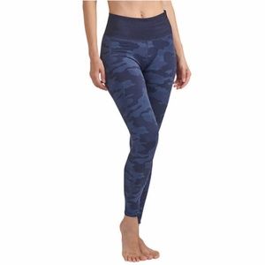 New Splendid Women's Dark Blue Camo Print Leggings